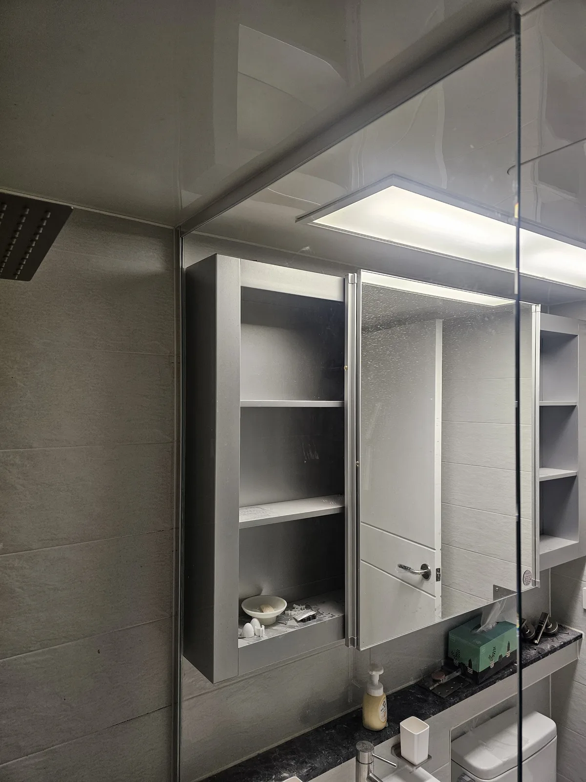 반프레임리스 샤워부스 설치 시공 후 서울 구로구