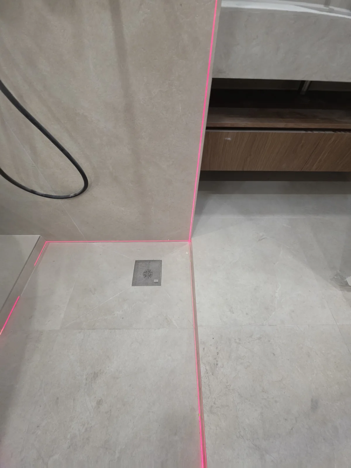 레이저 측량 및 유리 위치 확정 과정 서울 강동구